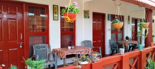 Stuart Hill House | Holidayincoorg - Brick lane