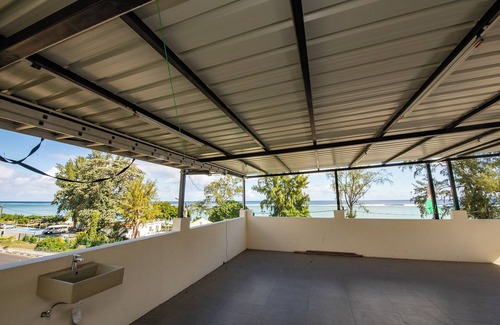 Flic-en-Flac Villa | Holidays Connexion villa with AC in Flic en Flac