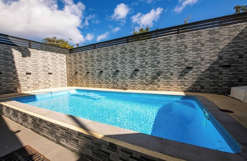 Flic-en-Flac Villa | Holidays Connexion villa with AC in Flic en Flac