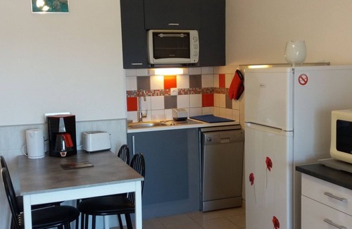 Banyuls-sur-Mer Apartment | HOLIDAYS FACING THE SEA, GIL BAIE 08 renovated 2018- AIR CONDITIONING