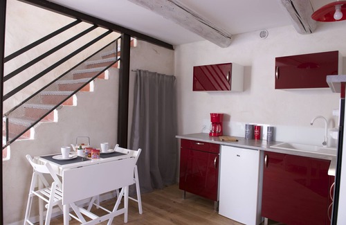 Sarrians Cottage | Holidays in Provence