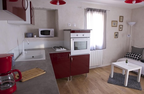 Sarrians Cottage | Holidays in Provence