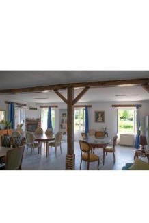 Saint-Fargeau Hotel | Holistica
