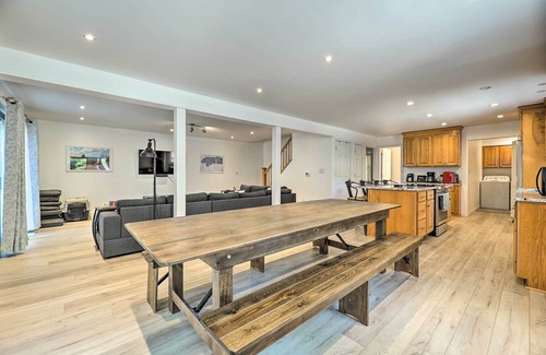 Holland House | Holland Home w/Fire Pit - Walk to Lake!