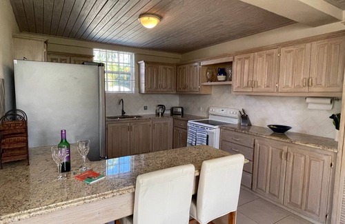 Clinketts Villa | Holland Park Villa Barbados, Sleeps 8, Private Pool