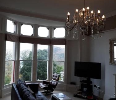 Hele House | Hollies and Ilfracombe Harbour View