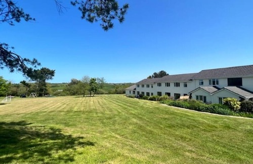 Woolfardisworthy Apartment | Holly at Moorhead Country Holidays