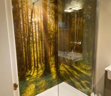 Cupar Apartment | Holly Berry Lodge with Hot Tub