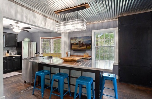 Fayetteville House | Holly House - 1/2 mile to Greenway Trail-Near UofA