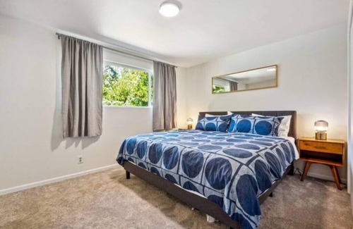 Seattle Metro Area House | Holly Street Hideaway