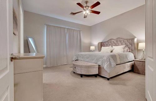Ocotillo House | HOLLYHOCK - Pet-Friendly 4BR Heated Pool & Near Golf