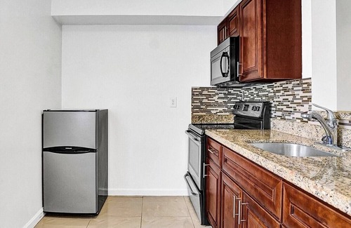 North Beach Apartment | Hollywood Beach Vacation spot | Pool | Beachwalk