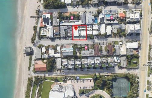 North Beach Apartment | Hollywood Beach Walk, a vacation home in Miami