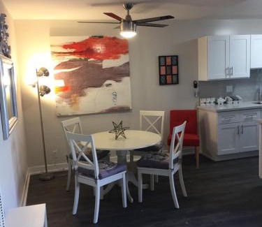 Little Armenia Apartment | Hollywood Business Suites