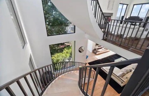 Los Angeles House | Hollywood Hills 20 Million dollar mansion