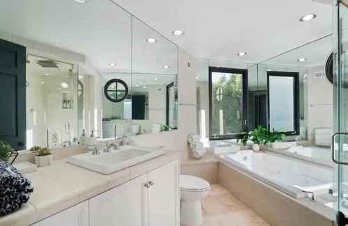 Los Angeles House | Hollywood Hills 20 Million dollar mansion