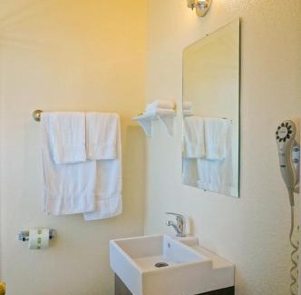 Larchmont Hotel | Hollywood Historic Hotel
