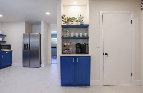 Lubbock House | Hollywood in the Hub