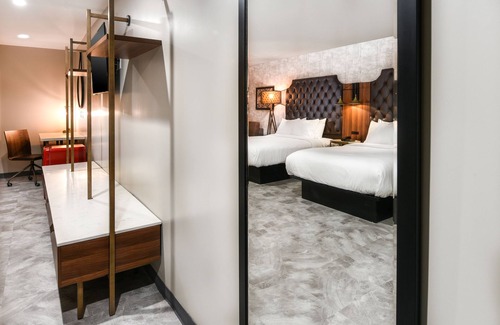 West Athens Hotel | Hollywood Inn Suites Hotel