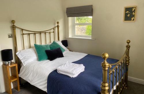 Holmfirth House | Holme Valley Vista, Holmfirth