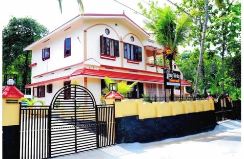 Kundara Apartment | Holy Trinity - Serviced Villa