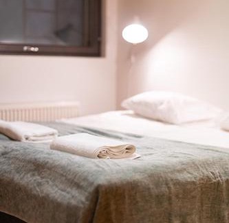 Pyhatunturi House | HolySuites 1 "Roggenecke" - Cosy Slope Side Apartment with Scenic Views in Pyhä Ski Resort