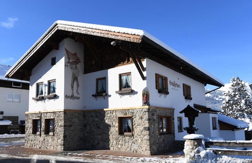 Ehrwald Apartment | Holzschnitzers Appartements