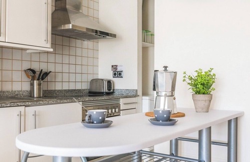 Las Palmas de Gran Canaria Apartment | Home2Book Urban Retreat & Shared Pool Las Palmas