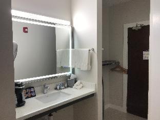 Gainesville Hotel | HOM Hotel Gainesville, SureStay Collection by Best Western