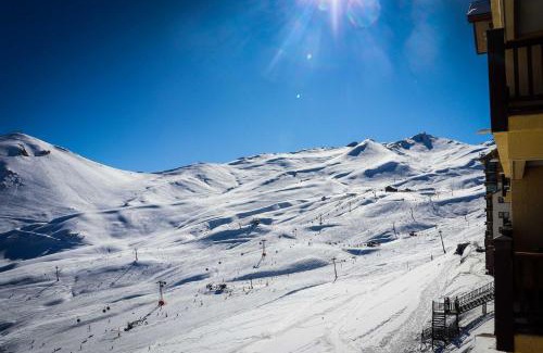 Valle Nevado Apartment | HOM I Edif Valle Blanco 3D2B jacuzzi SKI IN y OUT VB104