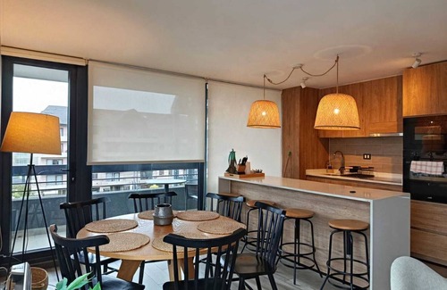 Puerto Varas Apartment | HOM I Vista al Lago Depto con Estacionamiento
