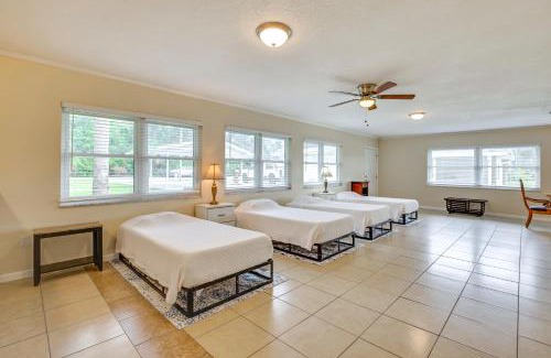 Homosassa House | Home 3 Mi to Homosassa Springs Wildlife State Park