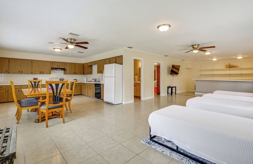 Homosassa Cottage | Home 3 Mi to Homosassa Springs Wildlife State Park