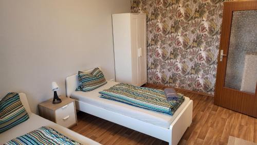 Dorstfelder Brucke House | HOME at FRIENDS - City - Zu Hause bei Freunden