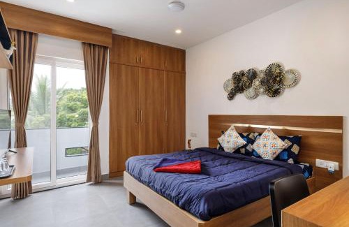 Brookefield Hotel | Home Awaits 357