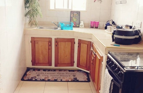 Spanish Town Apartment | Home away from home - Jamaica 1 Bedroom self contained Apartment