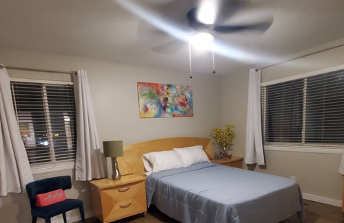Lenexa Apartment | Home Away From Home - Overland Park KS 66214