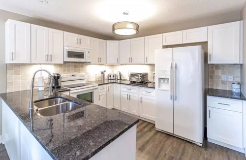 Grand Bend Cottage | Home away from Home in Grand Bend