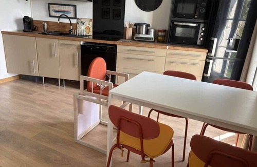 Aubenas Apartment | Home away from home.