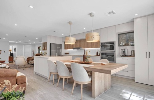 Coconut Grove House | Home Away From Home in Coconut Grove