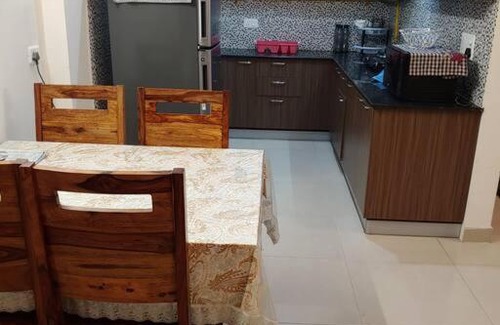 Noida Apartment | Home away from home !!