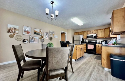 Trenton House | Home away from home in Trenton