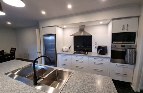 Rolleston House | Home Away From Home - Rolleston