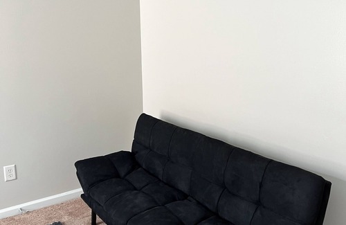 Hampton House | Home away from home, your getaway awaits your arrival.
