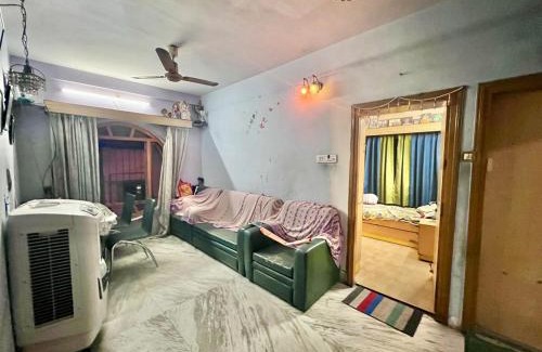 Tollygunge Apartment | Home away home