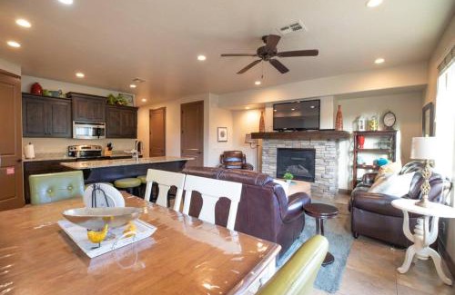 Washington House | Home Away Stay and Play Wheelchair Accessible