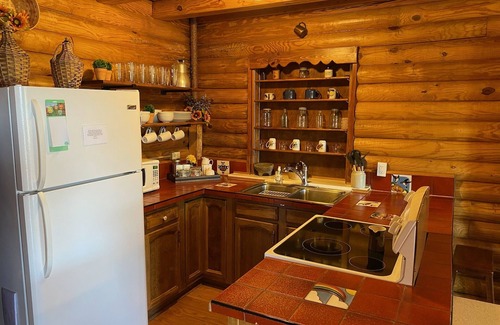 Orderville Cabin | Home between Zion National Park and Bryce Canyon