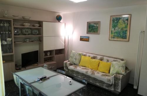 Cinque Terre Apartment | Home by the Sea (Rainbow Home)