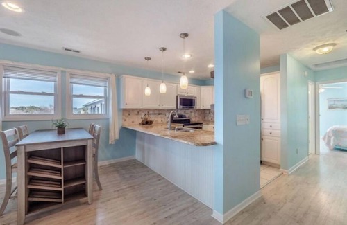 Surf City House | Home by the Sea
