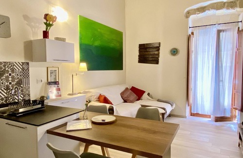Historic Castle District Apartment | Home Carales